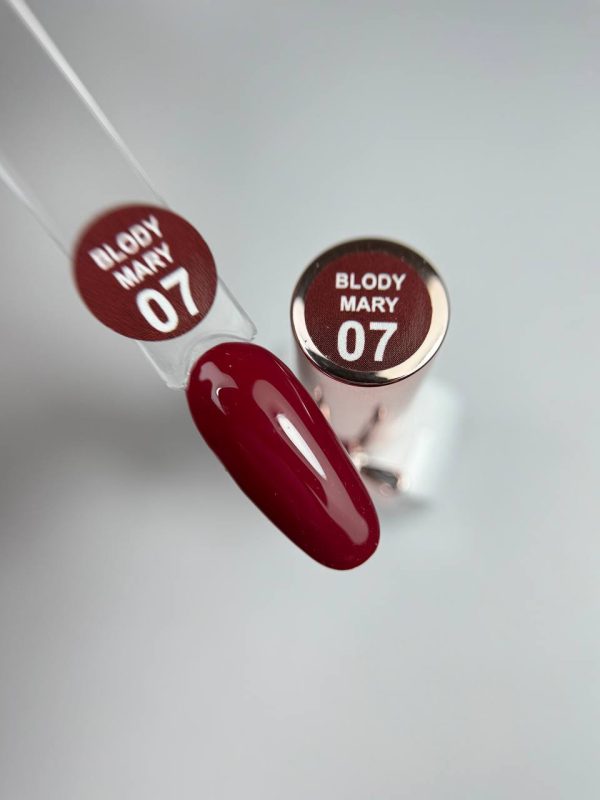Esmalte semipermanente Blody Mary 07